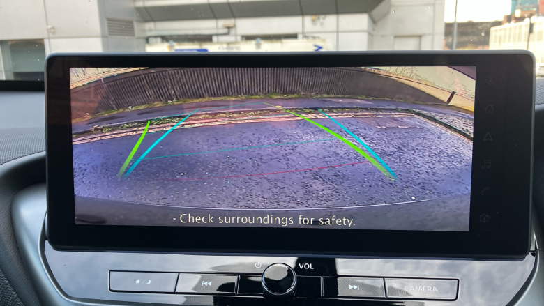 Nissan Juke 1.0 DiG-T N-Connecta 5dr Petrol Hatchback